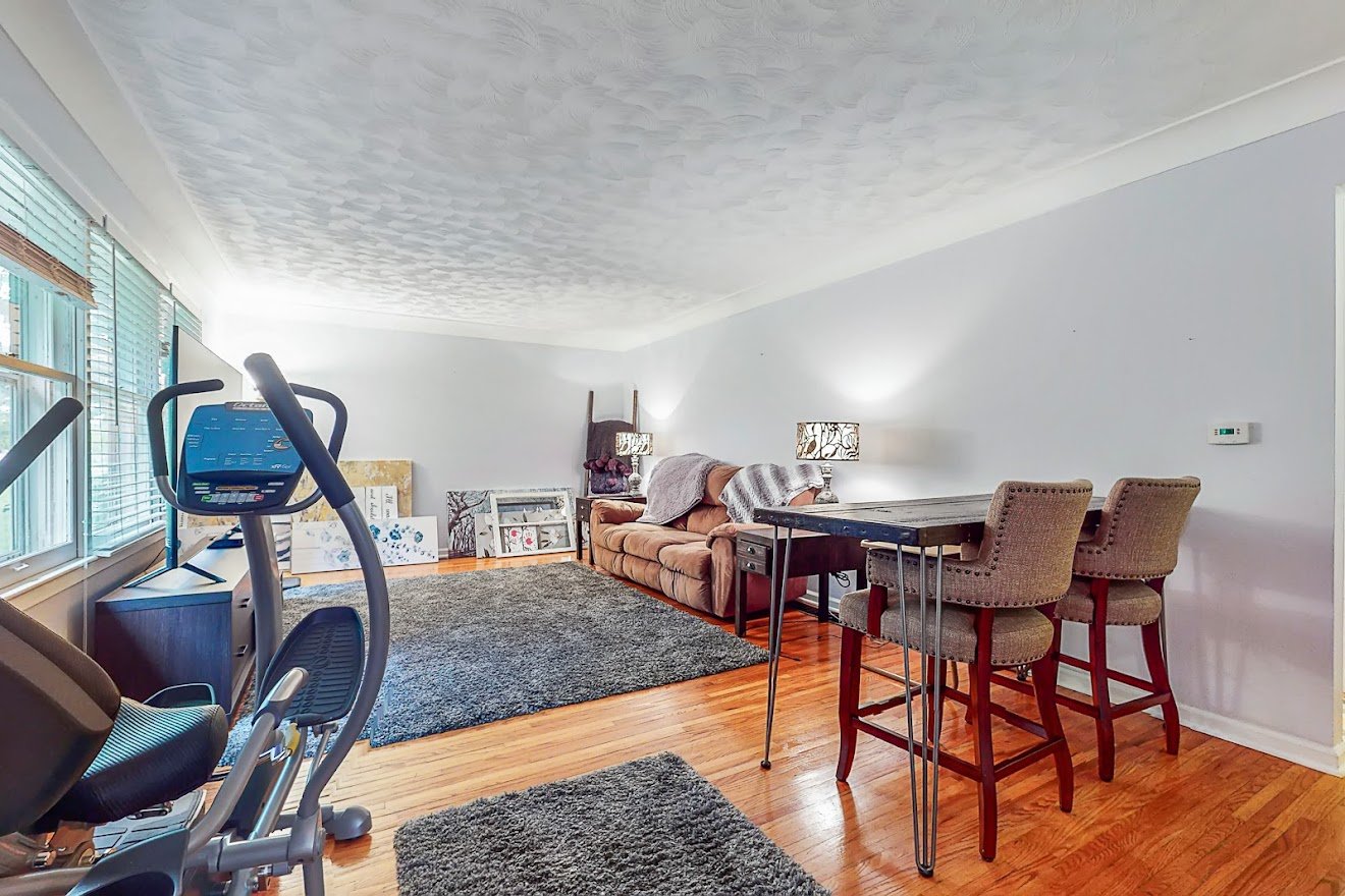 Image for REAL ESTATE  AUCTION! 8212 & 8216 Erie St