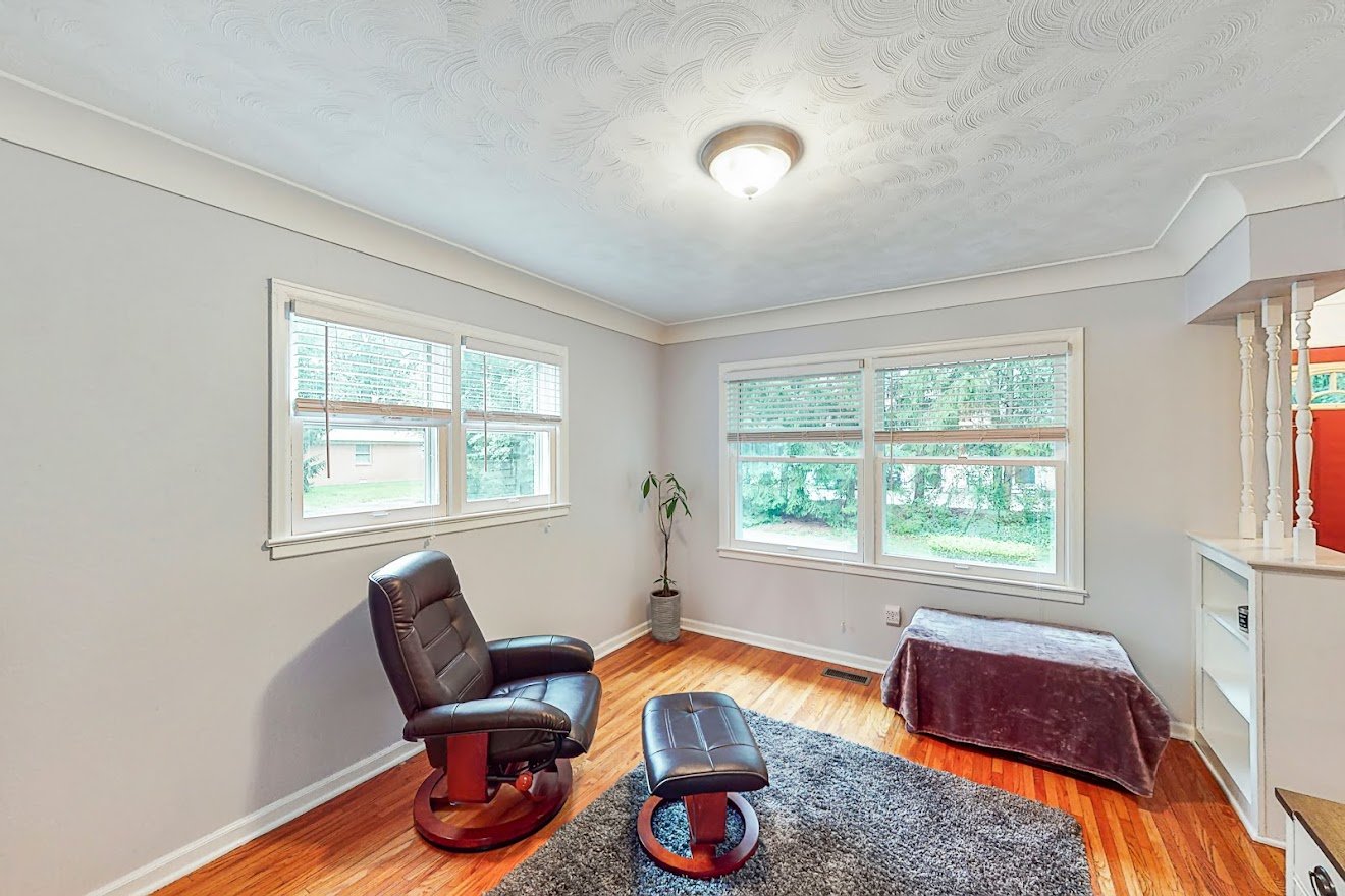 Image for REAL ESTATE  AUCTION! 8212 & 8216 Erie St