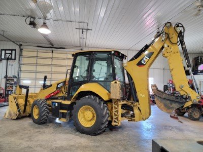 Image for 2018 Cat 420F2