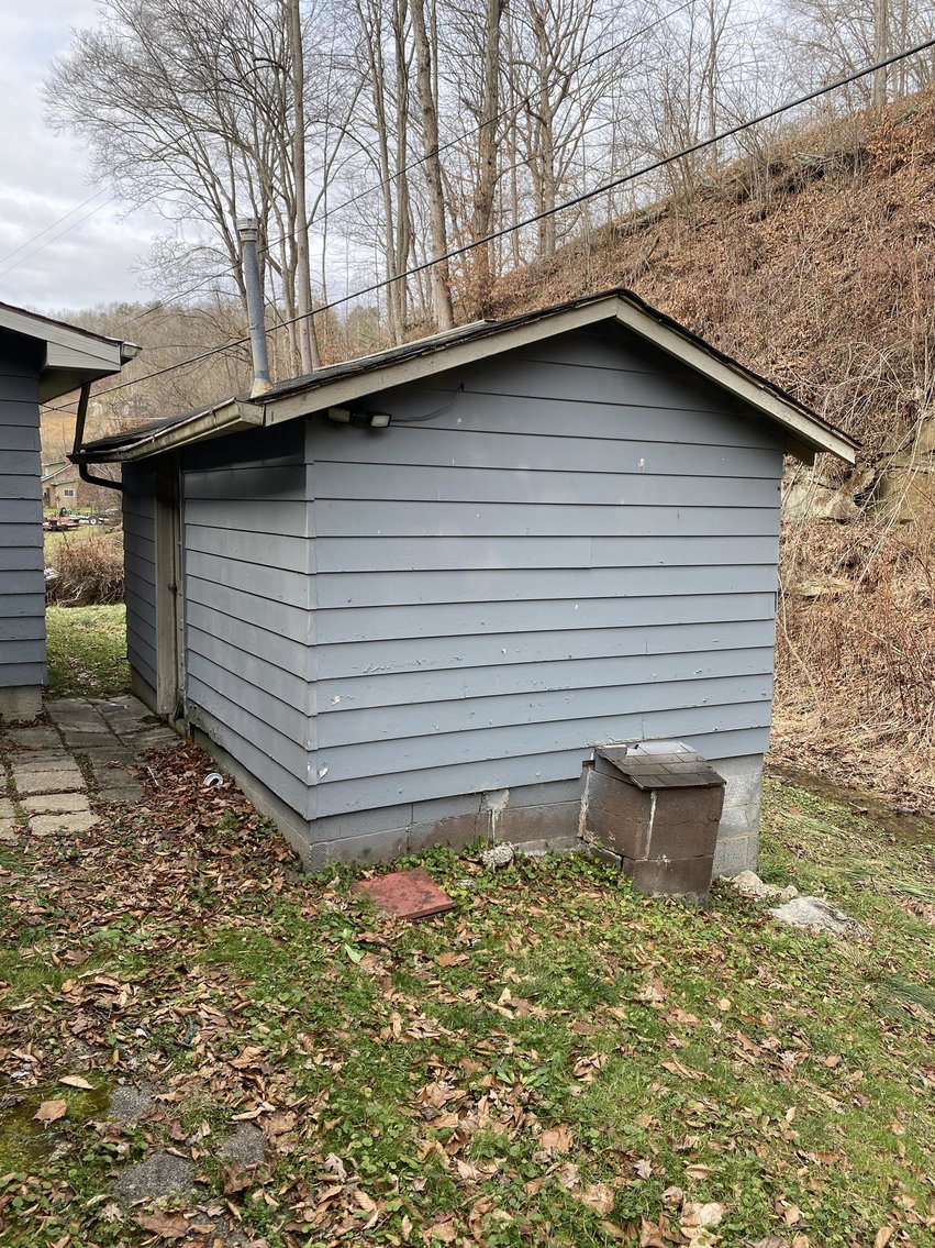 Image for 3 Bedroom Ranch with Two Car Garage and Apartment