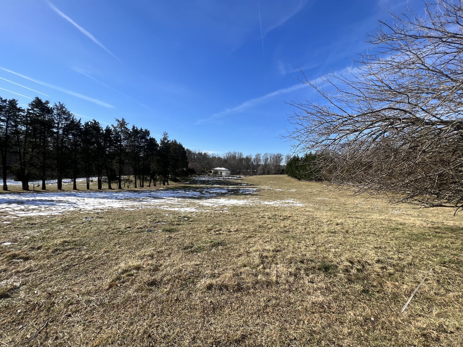 Image for Beautiful Country Living - 1,059 Sq. Ft-  2 Bedroom -1 Bath House - Barn and Work shop -  on 10.6 Acres - 14216 Woodland Church Rd