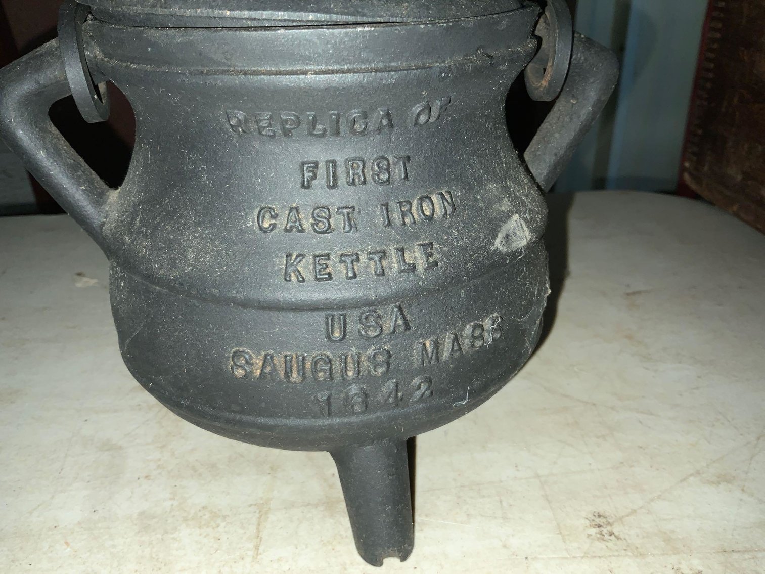 Image for 2014 Toyota Prius, Antique Books, Antique Furniture, Glassware