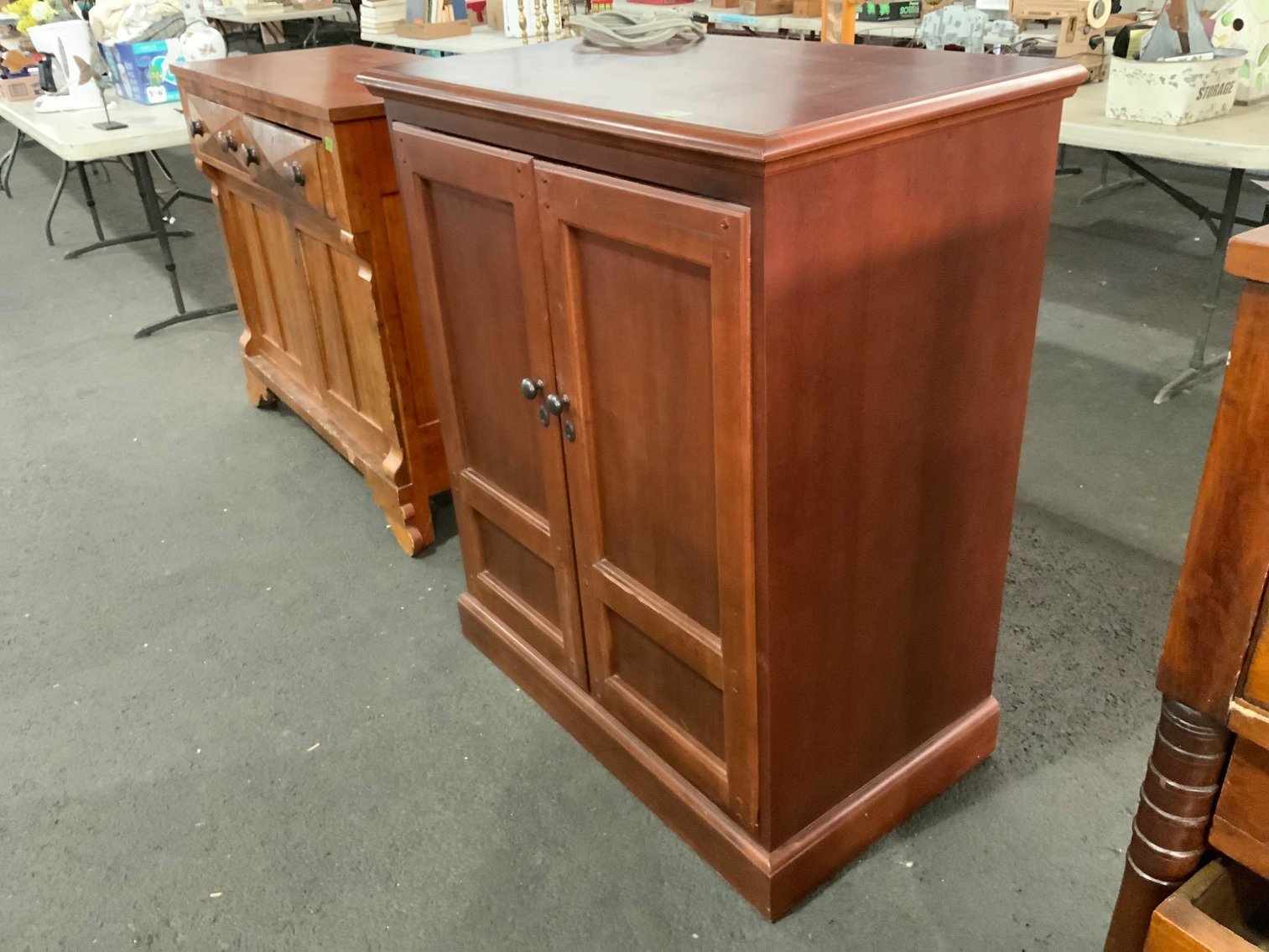 Image for 2014 Toyota Prius, Antique Books, Antique Furniture, Glassware