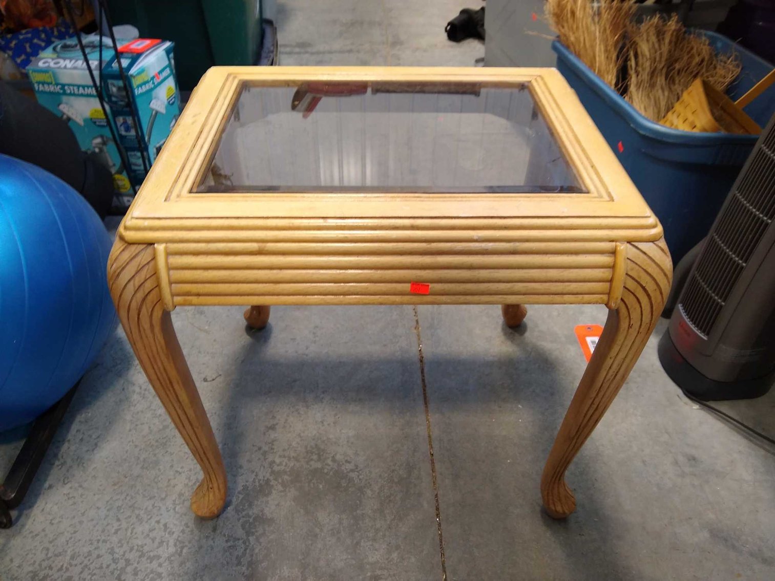 Image for Furniture, collectibles, household-New building south