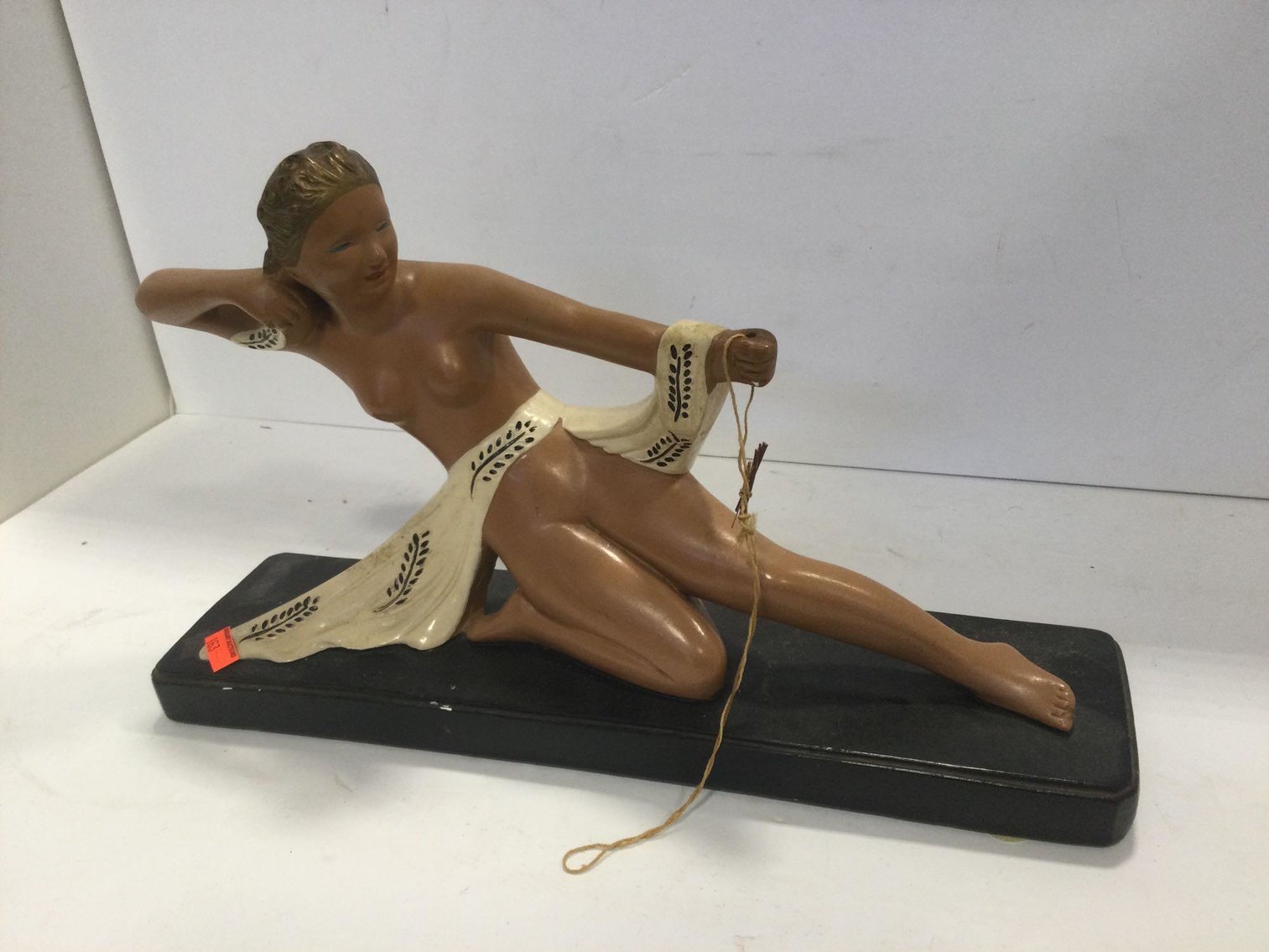 Image for Furniture, collectibles, household-New building south