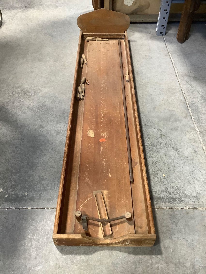 Image for Furniture, collectibles, household-New building south