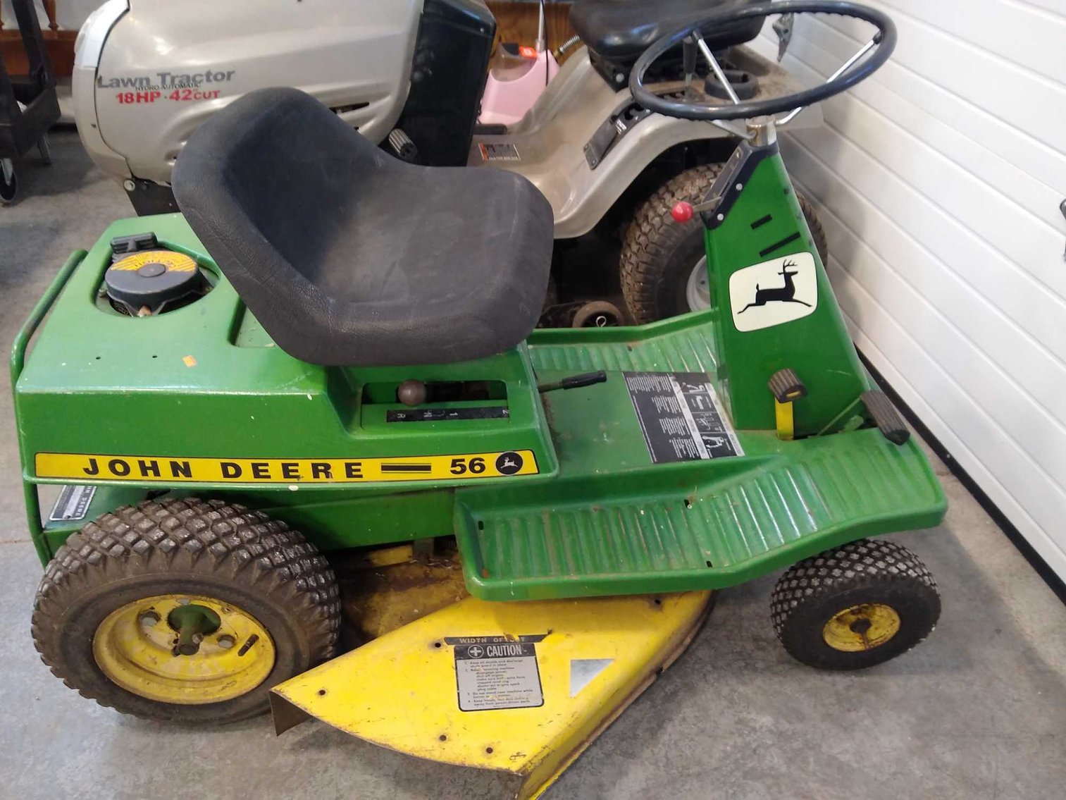 Image for Furniture, collectibles, household-New building south