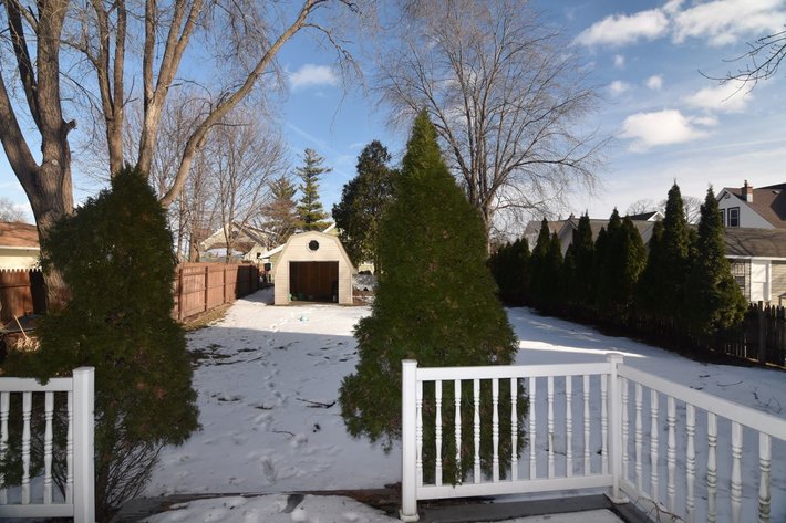 Image for OSHKOSH REAL ESTATE AUCTION