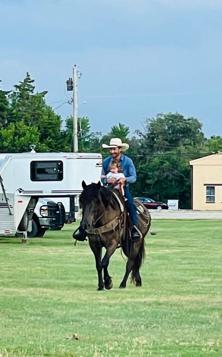 Special Draft & Mule Sale Central Livestock - South Hutchinson, Kansas