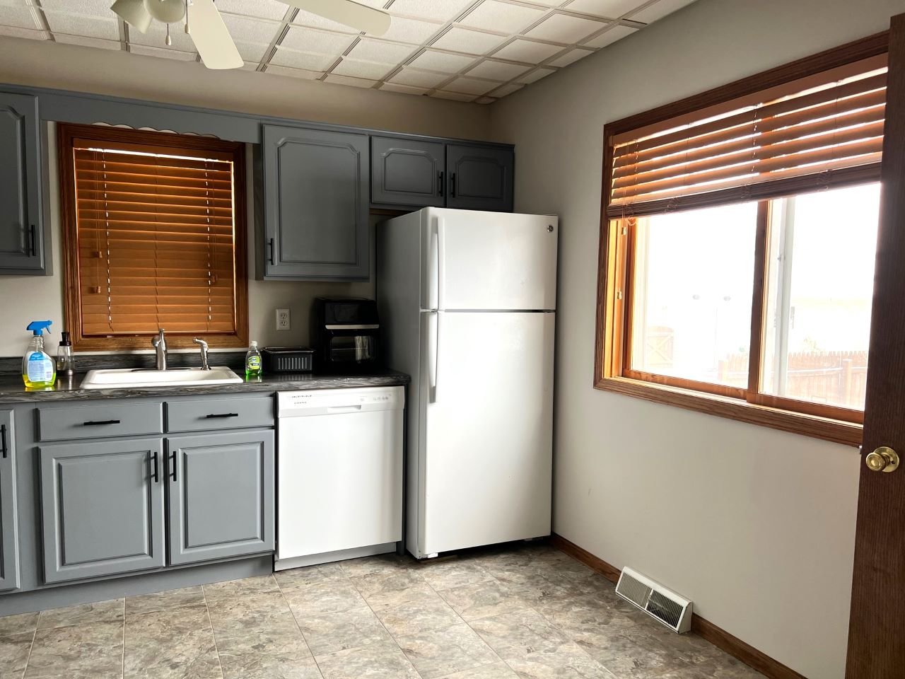 Image for OSHKOSH REAL ESTATE AUCTION