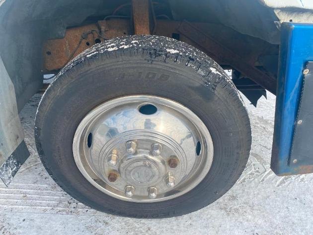 1999 Ford F-450 2WD Tow Truck​​​​​​​