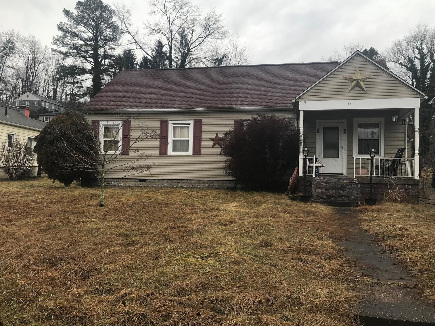 SOLD 49,500 4 Bedroom Home in Charlton Heights Selling to the