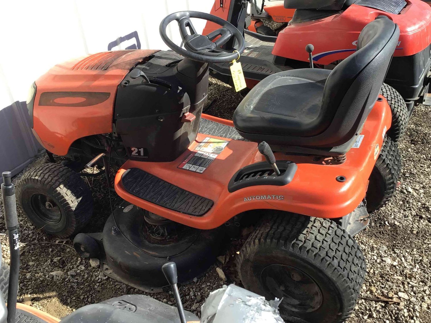 Bates City Tractor Auction