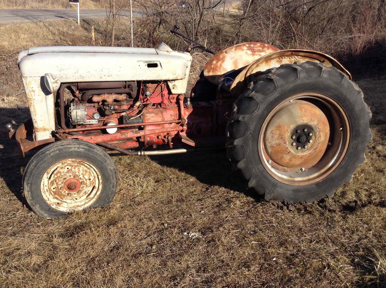 Image for Bates City Tractor Auction