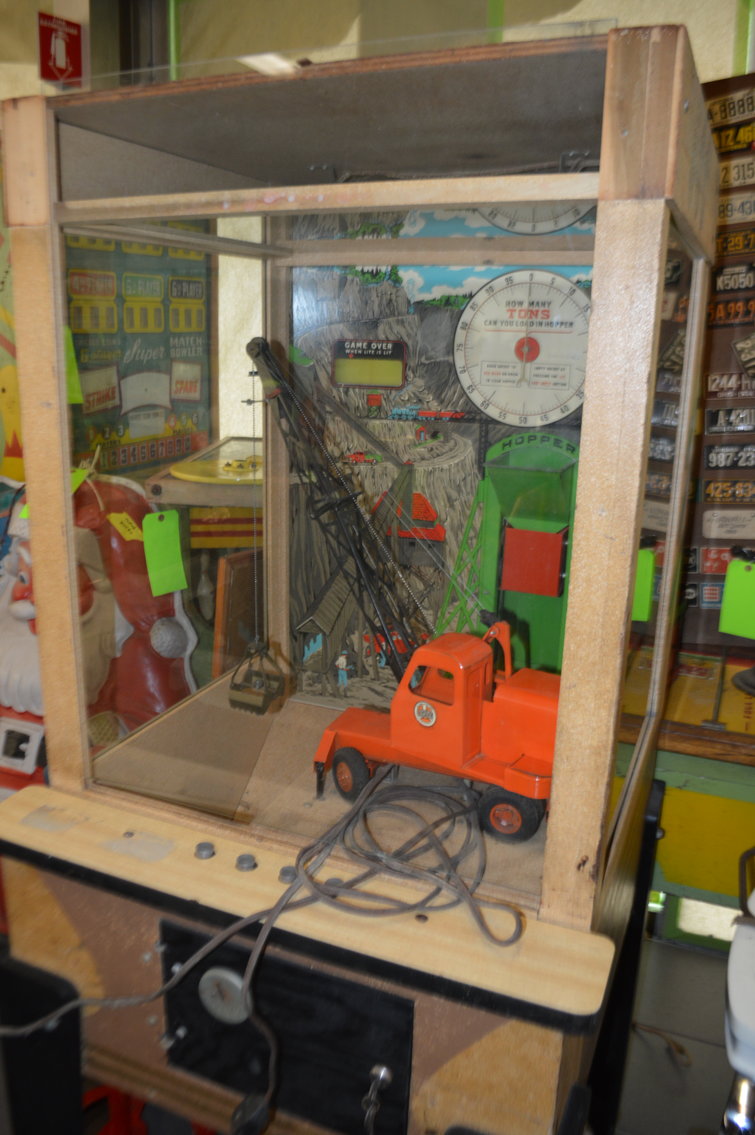 Image for Delmont, PA – Day 2 of HUGE Multi-Day Antique Auction! Vending Machines, Auto Collectibles, Advertising Items, and more!