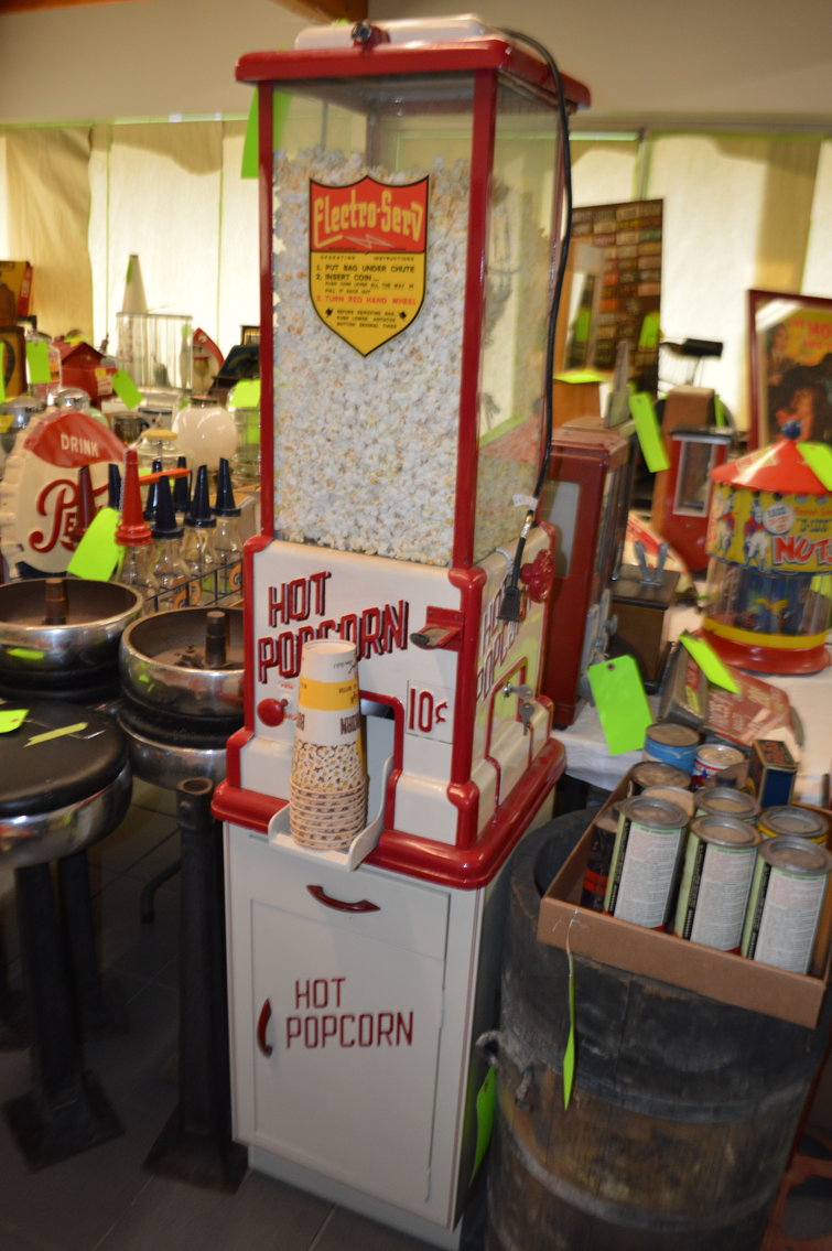 Image for Delmont, PA – Day 2 of HUGE Multi-Day Antique Auction! Vending Machines, Auto Collectibles, Advertising Items, and more!