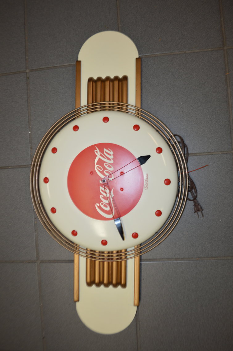 Image for Delmont, PA – Day 2 of HUGE Multi-Day Antique Auction! Vending Machines, Auto Collectibles, Advertising Items, and more!