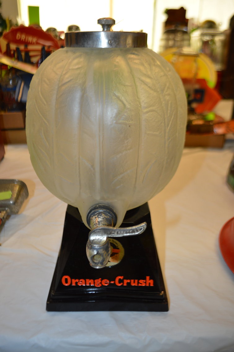 Image for Delmont, PA – Day 2 of HUGE Multi-Day Antique Auction! Vending Machines, Auto Collectibles, Advertising Items, and more!