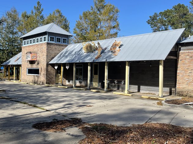 Image for SOLD! $451,000 Bankruptcy Auction Speckled T's Restaurant and Bar, Slidell, LA 70461