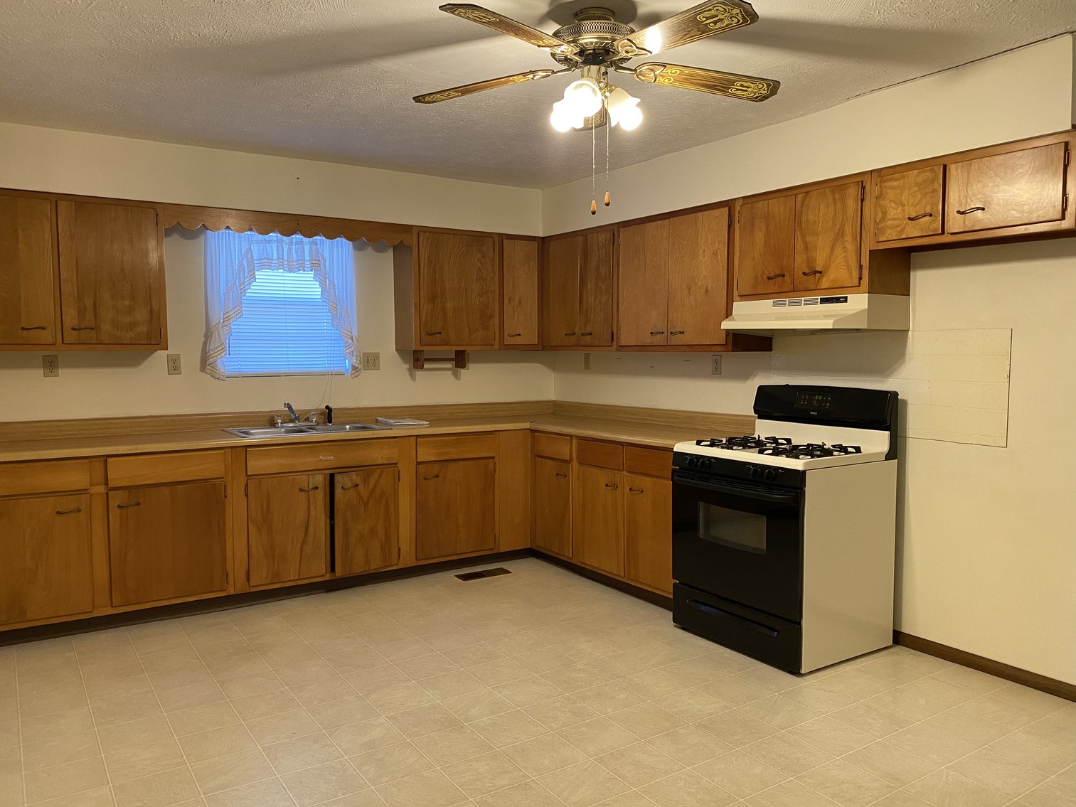 Image for Orton Real Estate Auction