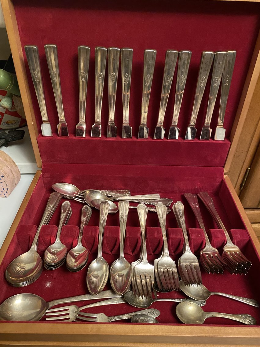 Image for Thomas Estate Auction