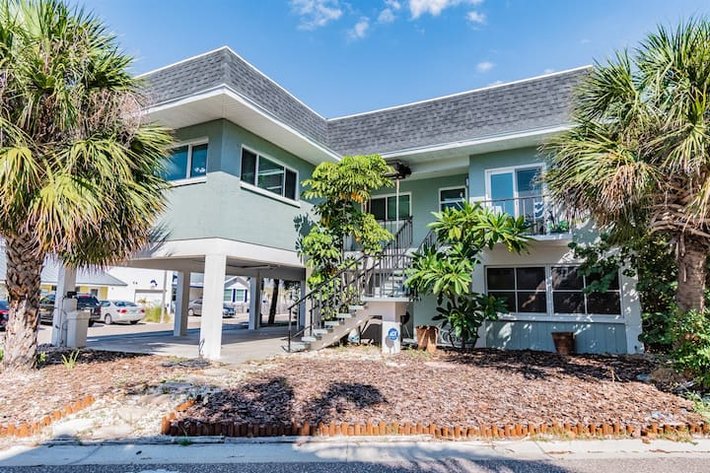 Image for 150 Beach Ave, Redington Shores, FL 33708