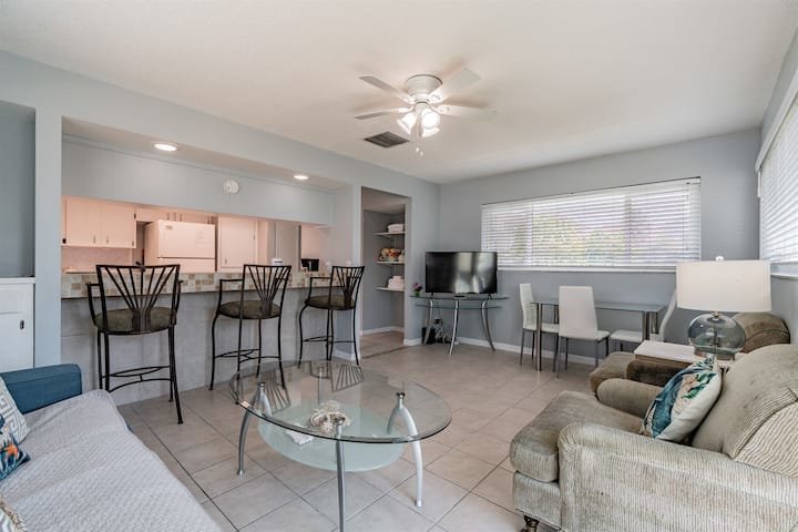 Image for 150 Beach Ave, Redington Shores, FL 33708