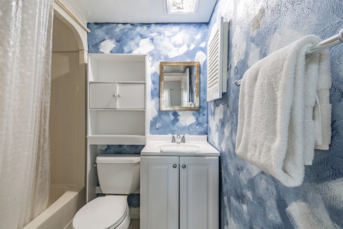 Image for 150 Beach Ave, Redington Shores, FL 33708