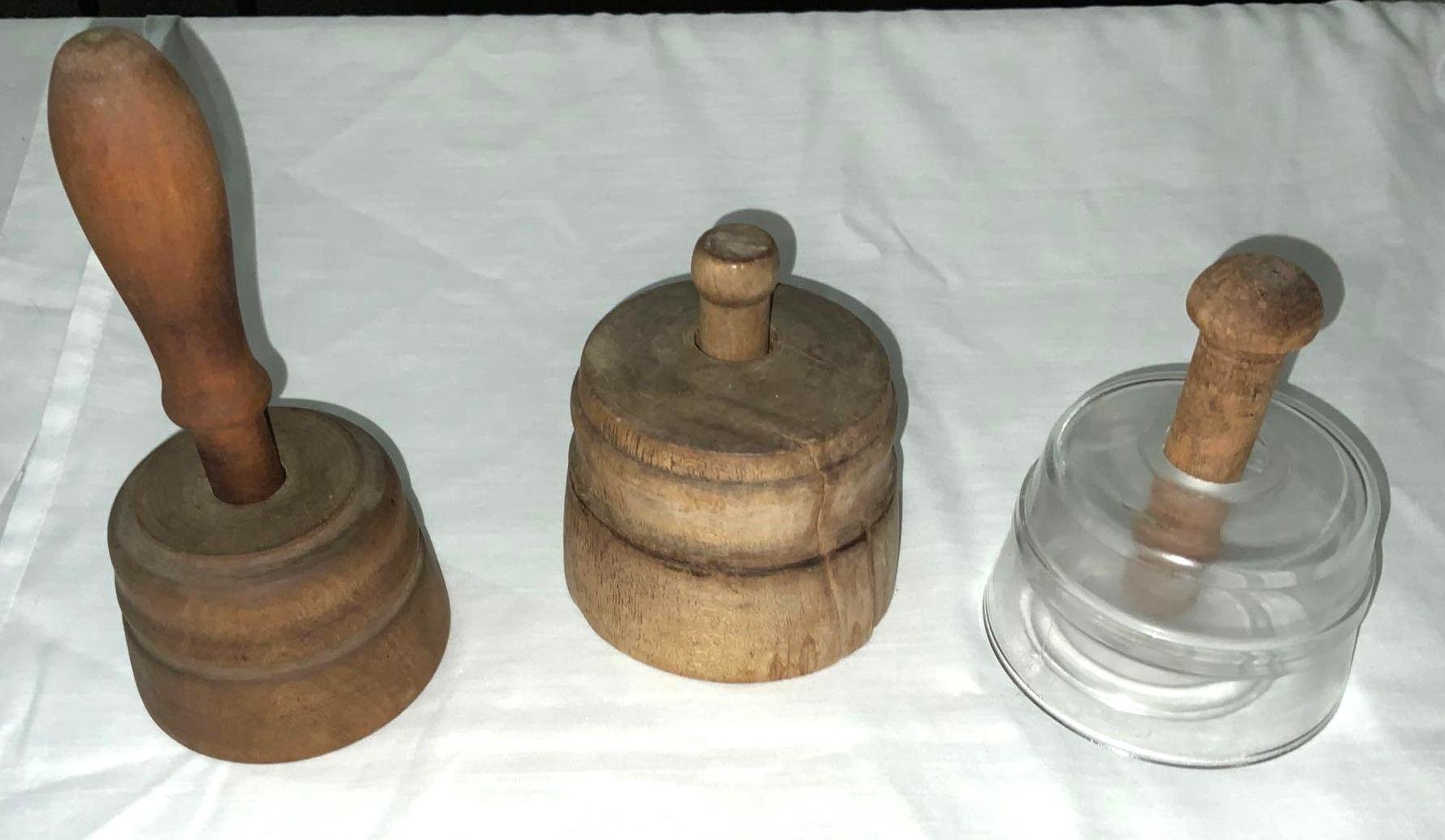 Image for Telephone Booth, Knives, Butter Molds, Head Vase Dolls, Collectibles, Glassware