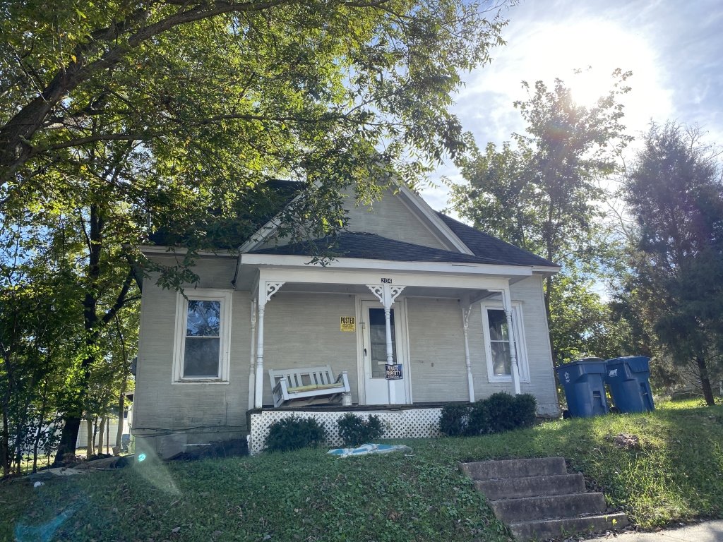 Image for Two Bedroom, 1 ½ Bathroom Home