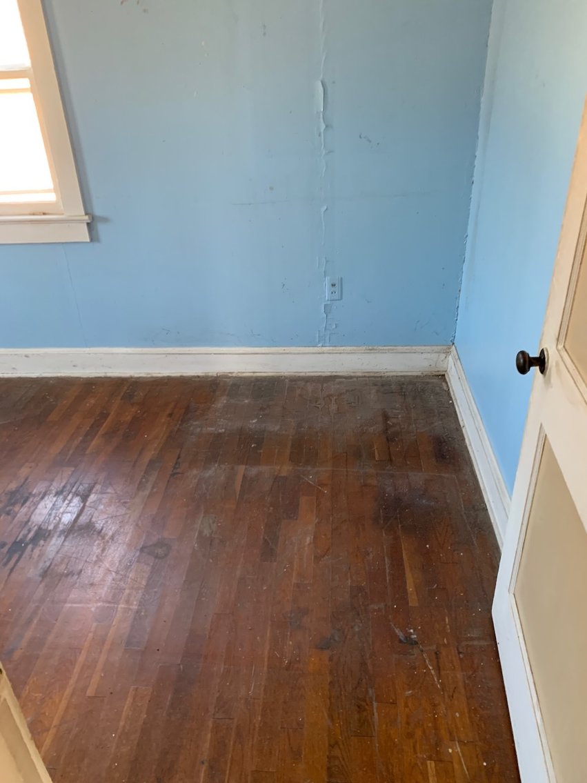 Image for Beautiful Country Living - 1,059 Sq. Ft-  2 Bedroom -1 Bath House - Barn and Work shop -  on 10.6 Acres - 14216 Woodland Church Rd