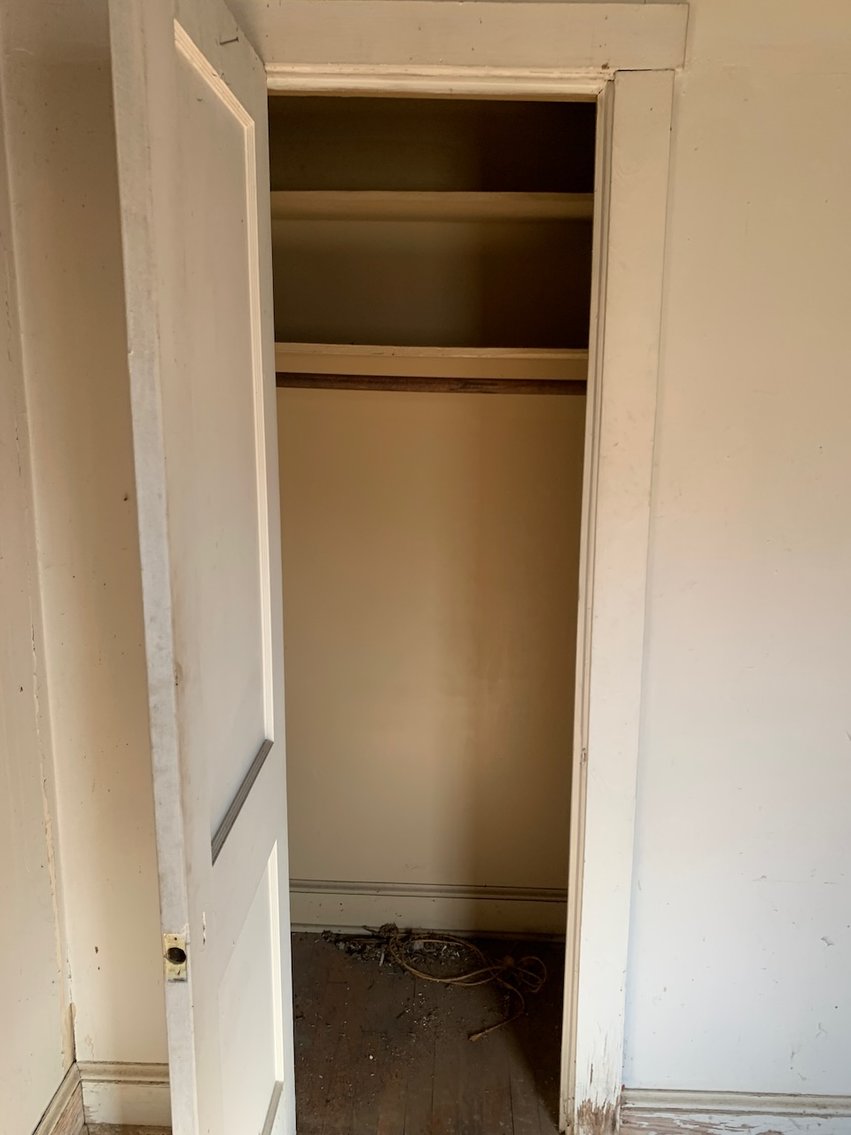 Image for Beautiful Country Living - 1,059 Sq. Ft-  2 Bedroom -1 Bath House - Barn and Work shop -  on 10.6 Acres - 14216 Woodland Church Rd