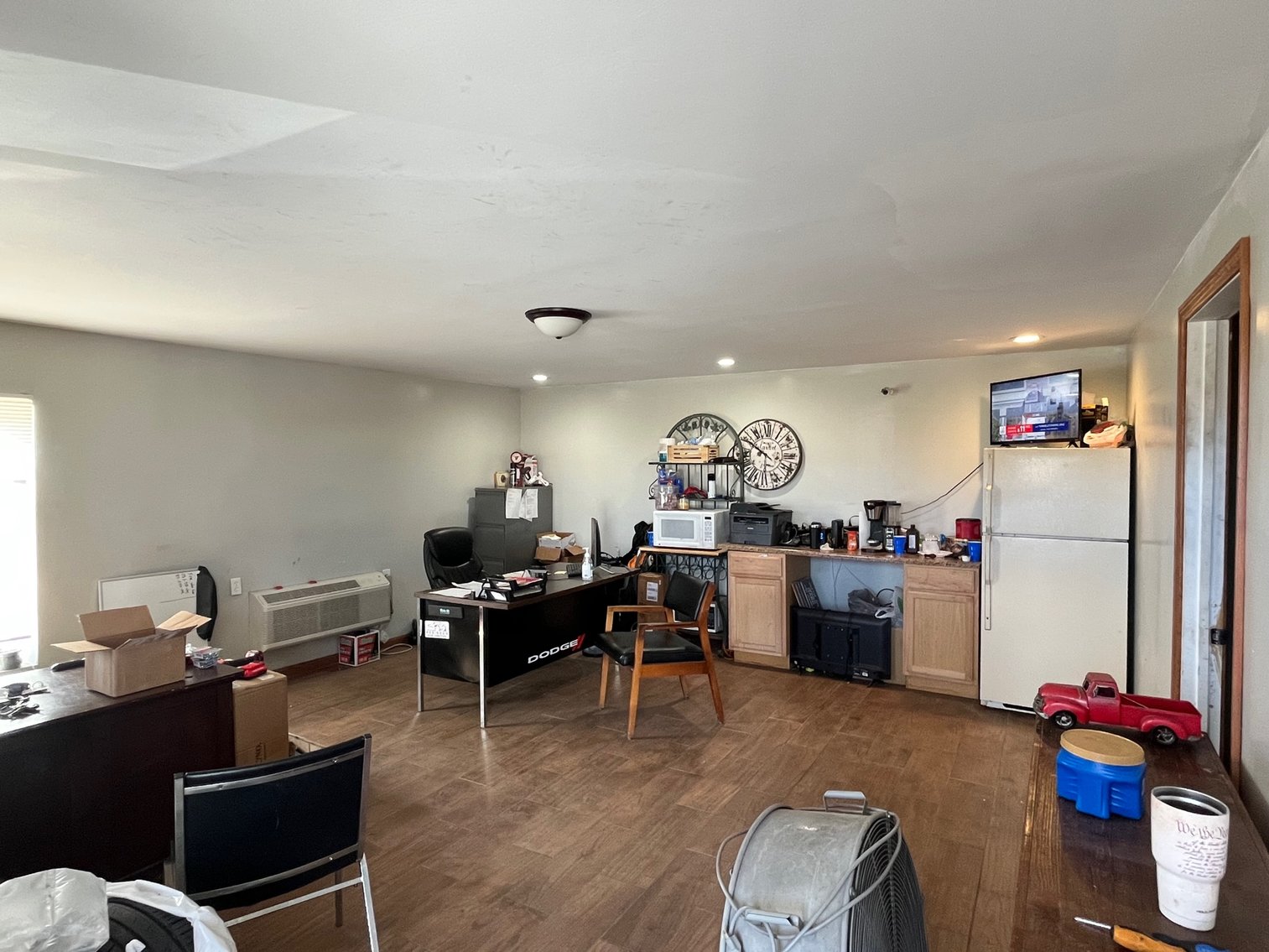 Image for SOLD $121,000 - Multi-Use Commercial Building on 1 Acre