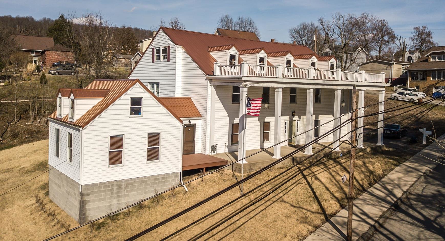 SOLD 302,500 MustSee 5 Bedroom with Pool