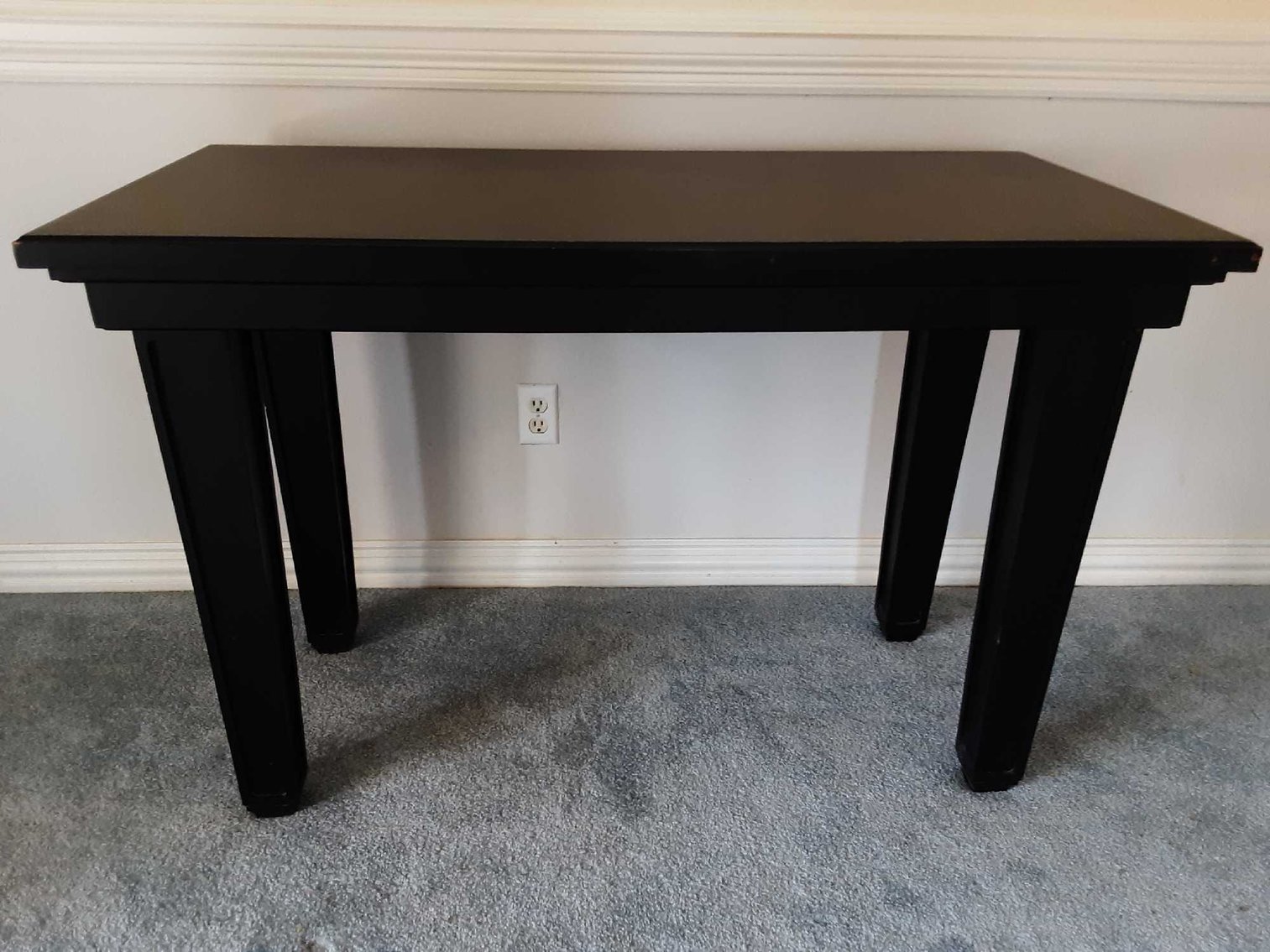 Image for Burton (Billows) Marketplace March Online Auction