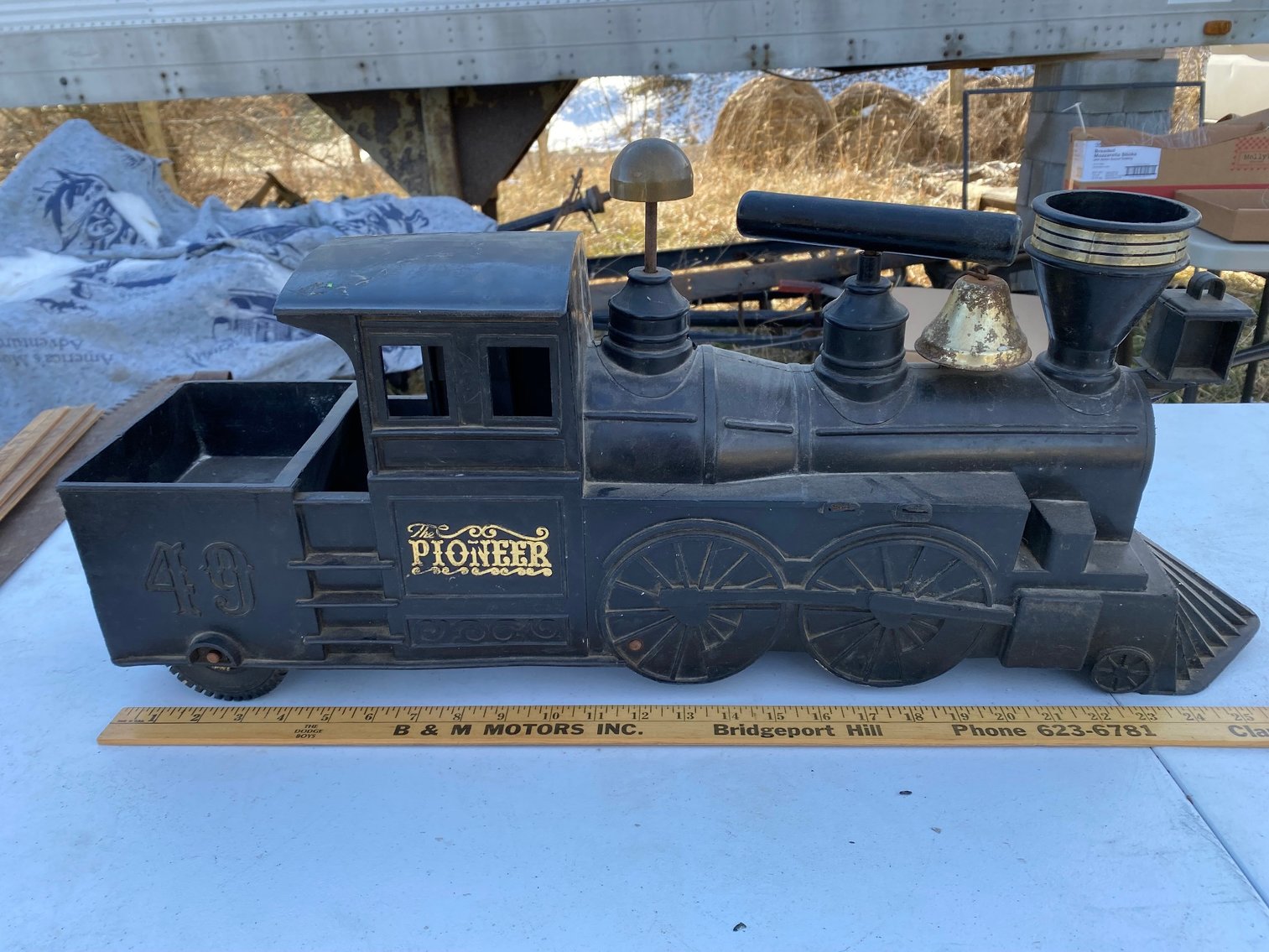 Shinnston, WV Antique Toys, Signs, and Collectibles, and More!