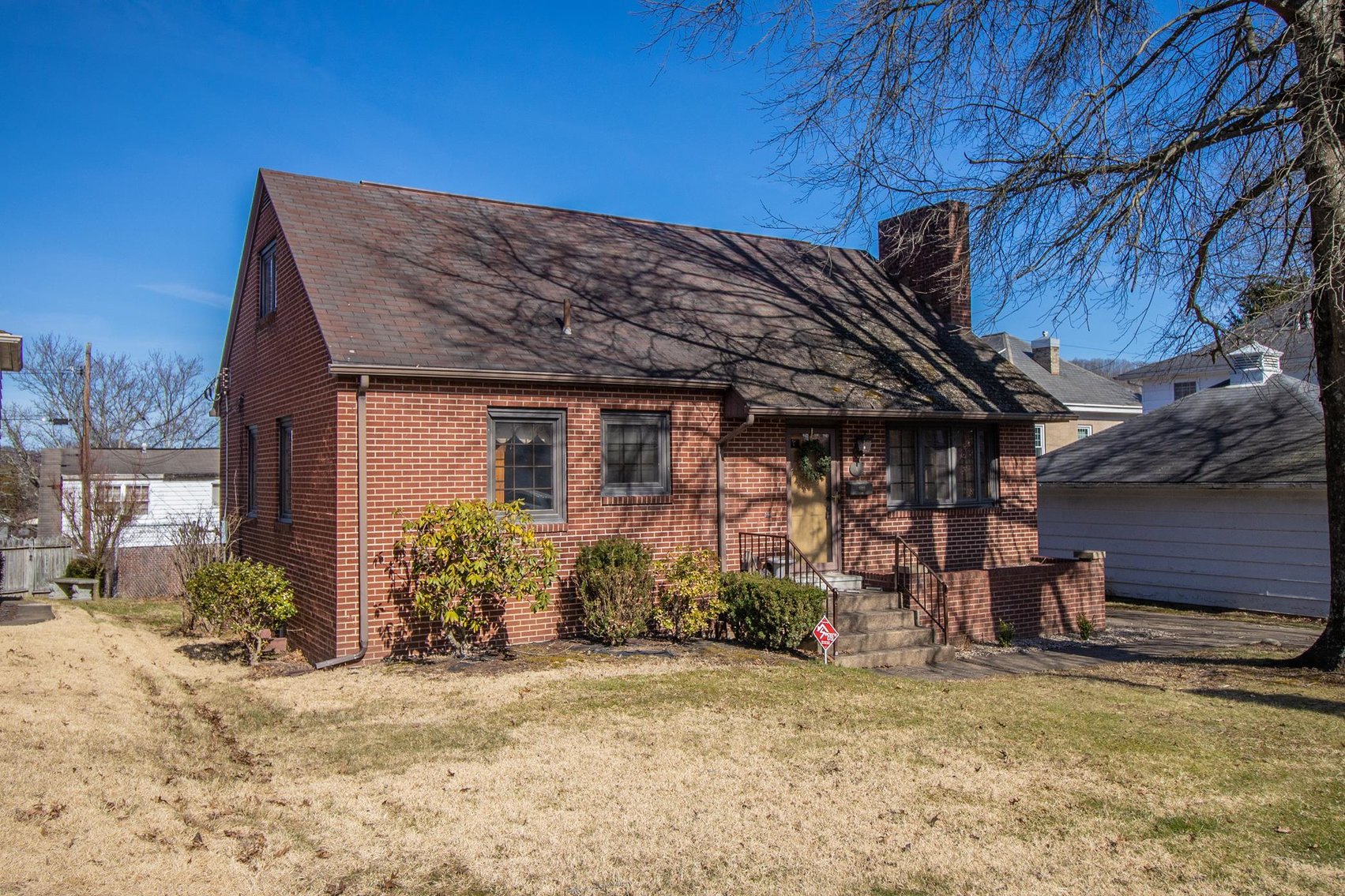 SOLD 156,750 4 Bedroom Brick Home in Clarksburg