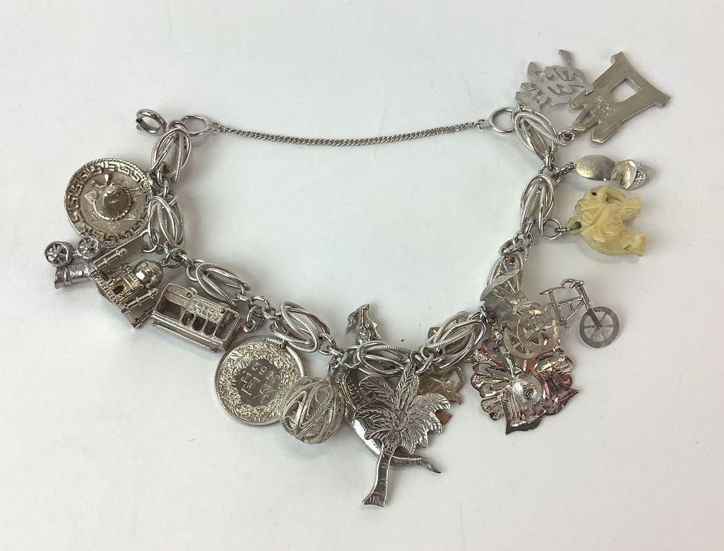 Image for Jewelry | March 23, 2022 at 8:00 PM