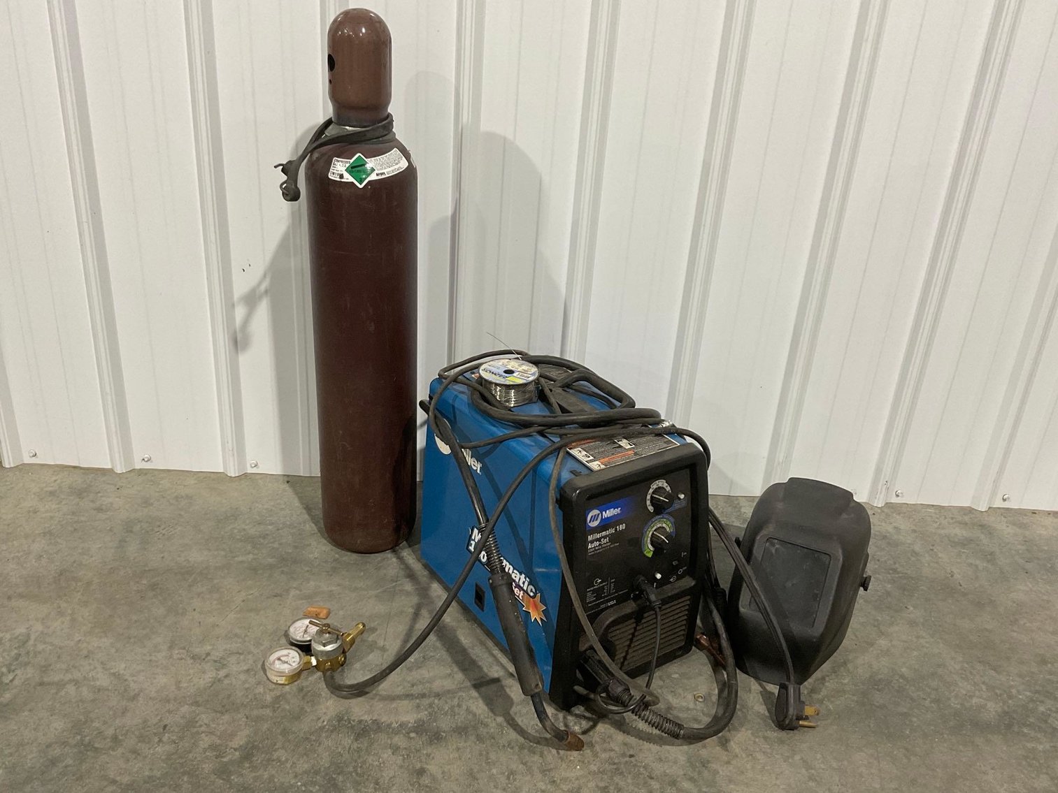 Image for Oldham Consignment Auction