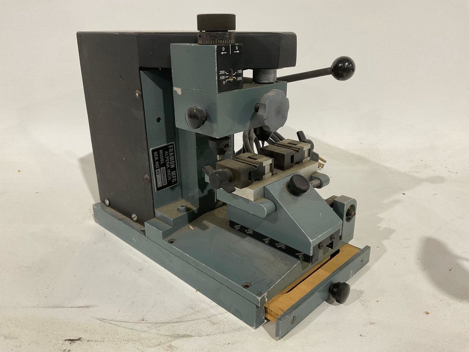 Image for Oldham Consignment Auction