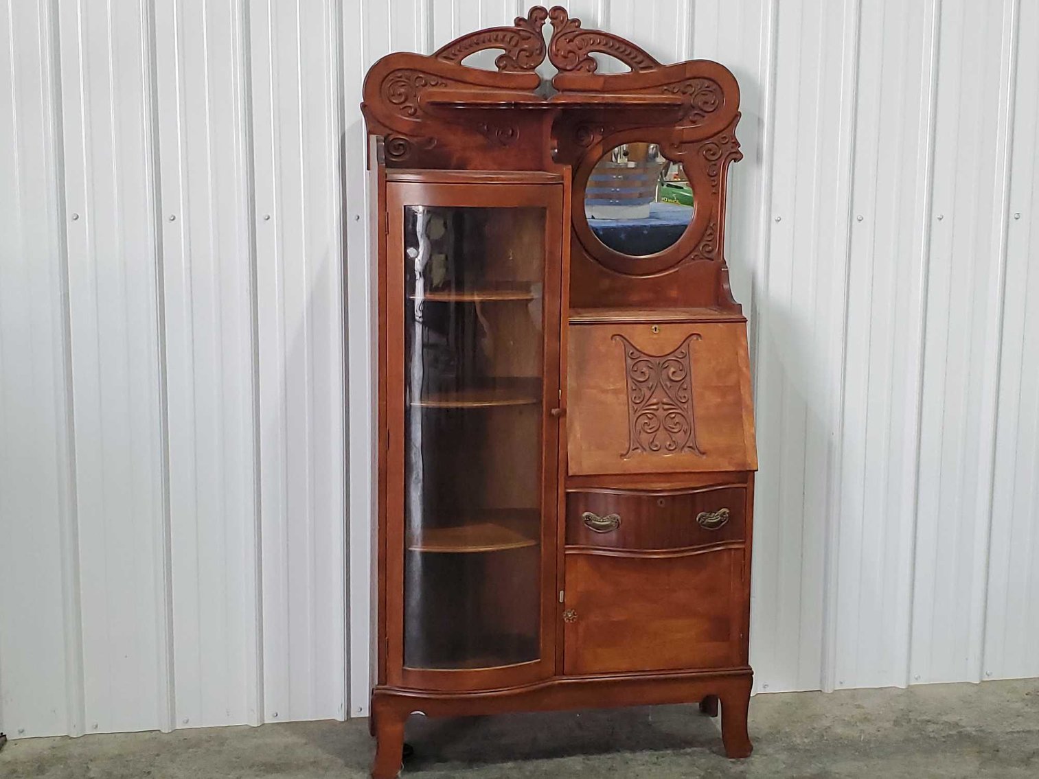 Image for Oldham Consignment Auction