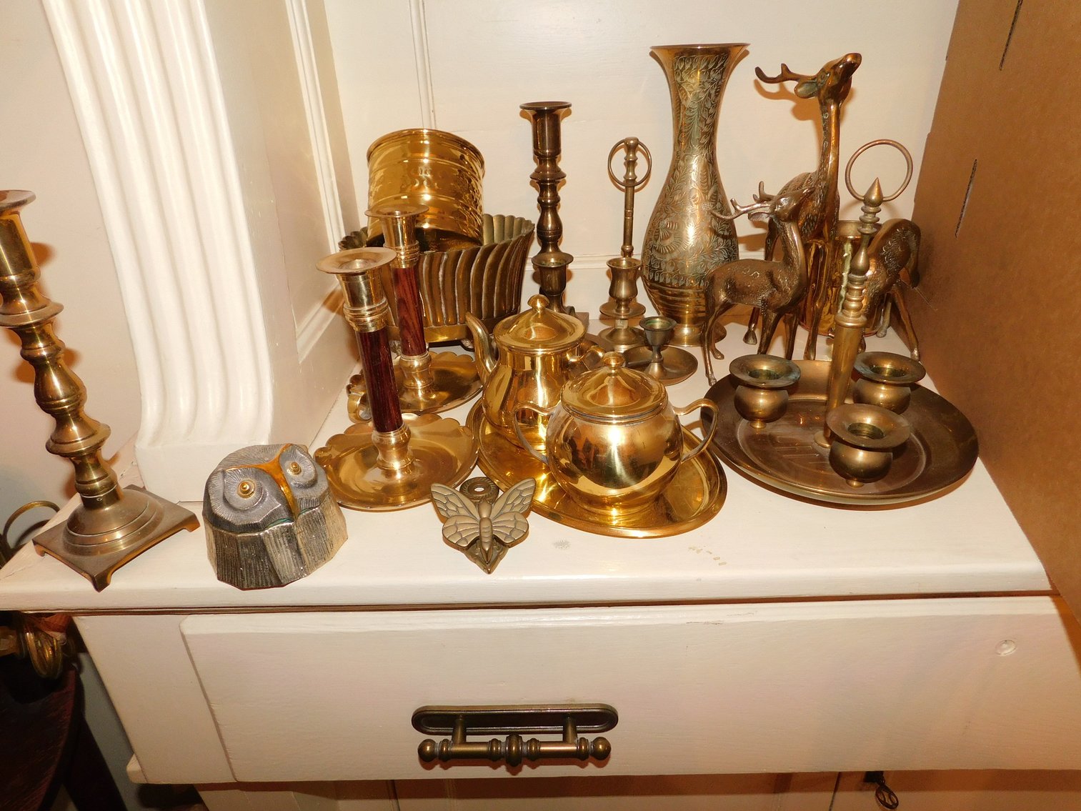 Image for Monongahela, PA – ’04 Ford Taurus, Furniture, Paintings, Collectibles and More!