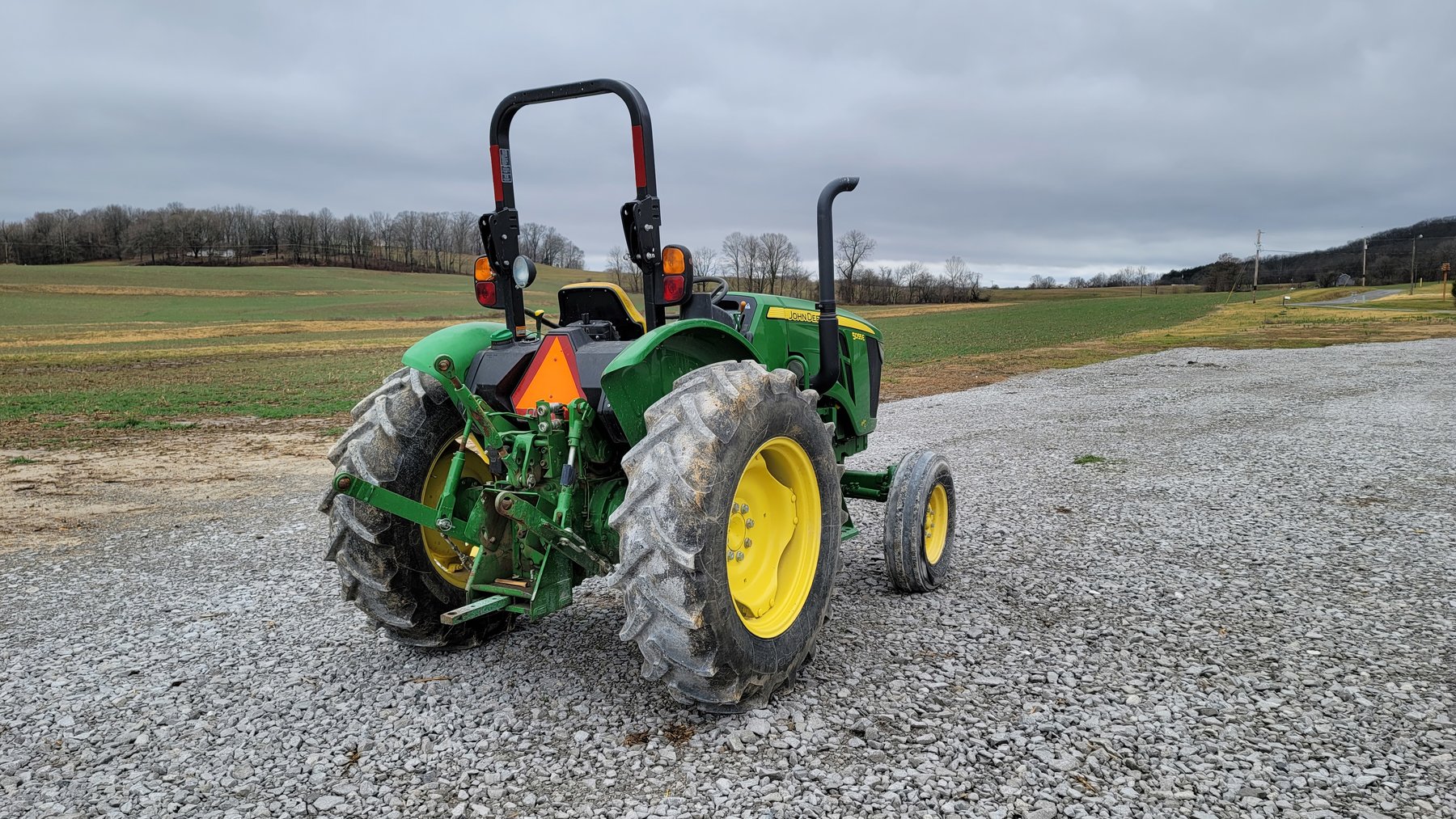 Image for 2016 John Deere 5055E