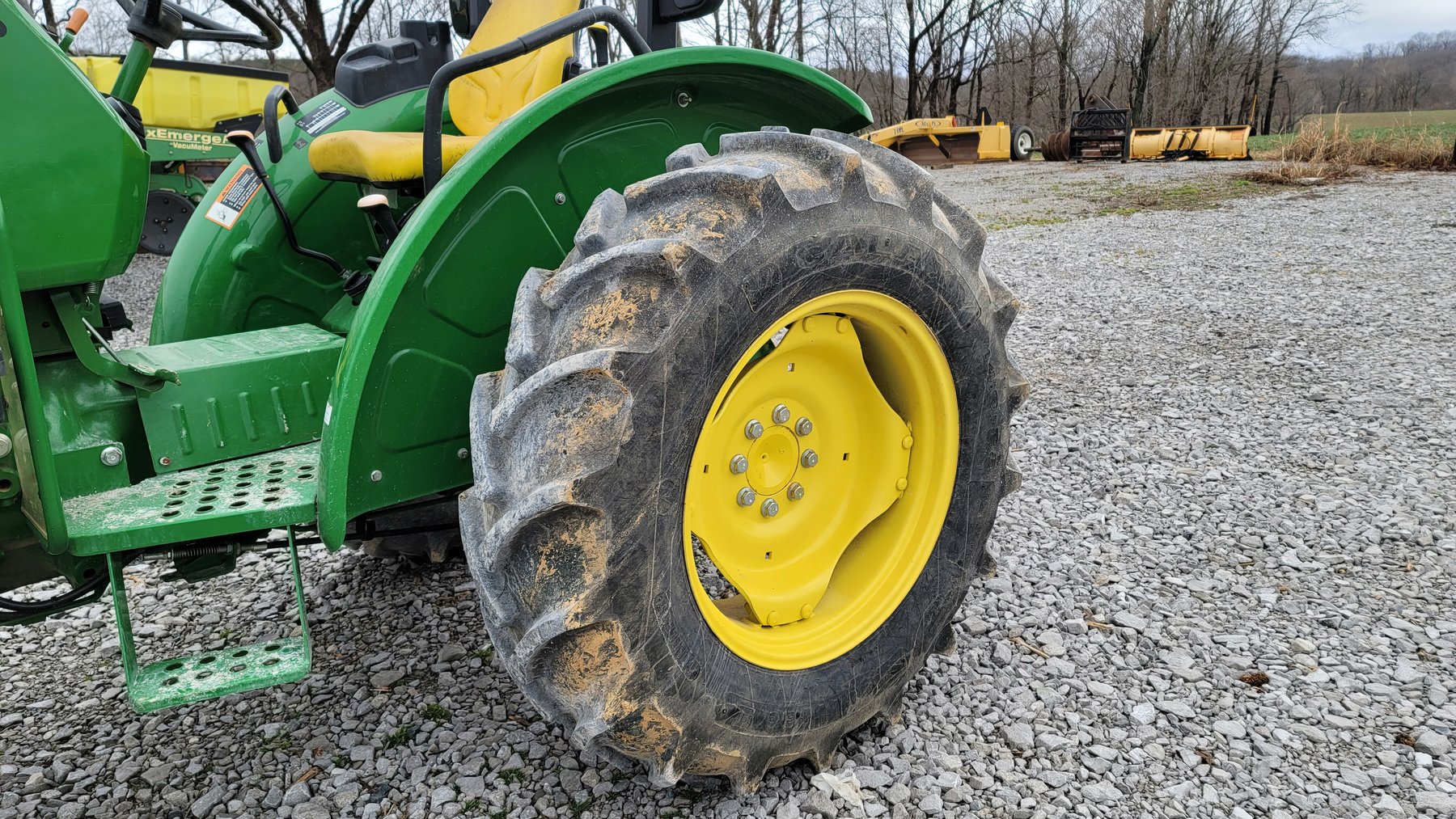 Image for 2016 John Deere 5055E