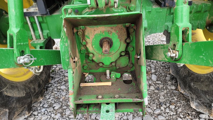 Image for 2016 John Deere 5055E