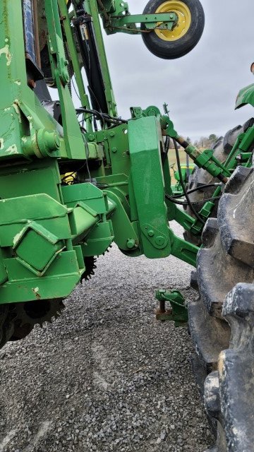 Image for John Deere 1700 Planter