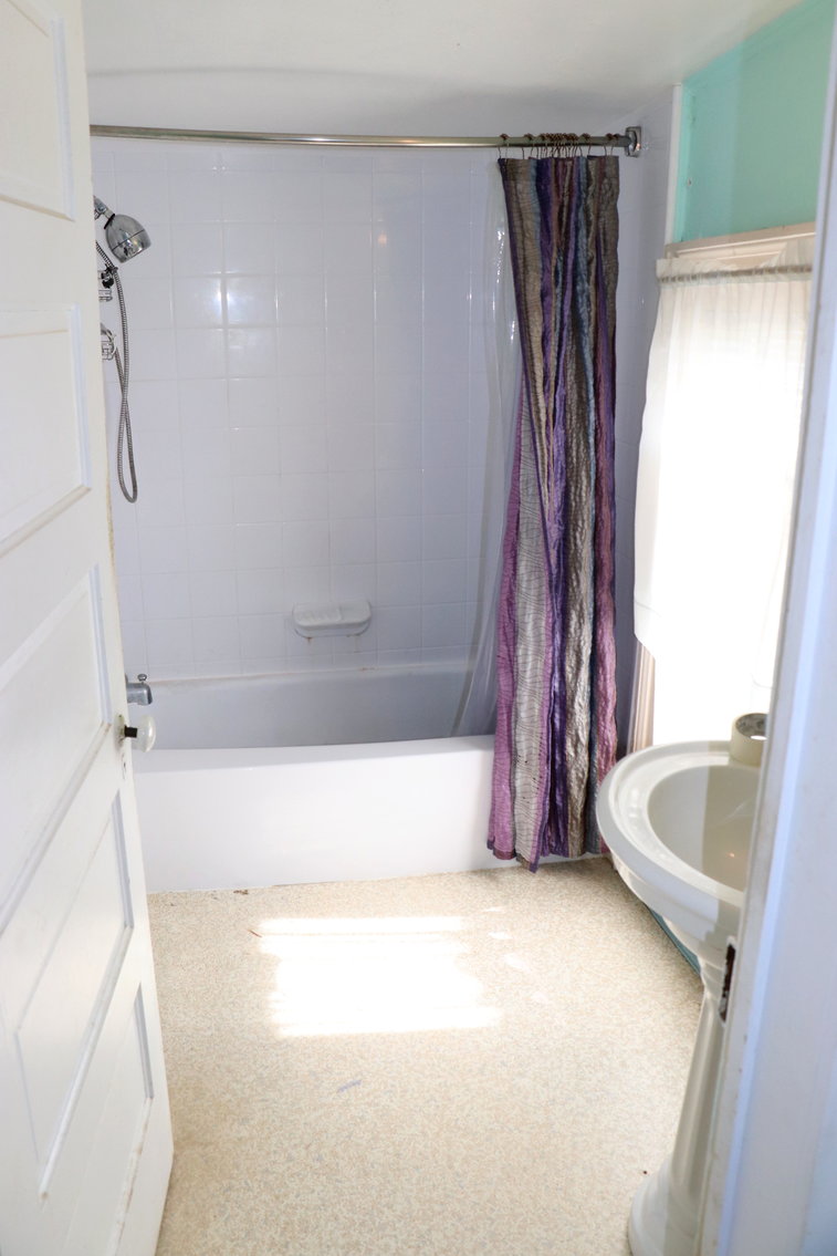 Image for Three Bedroom Home And Shop On 1.38 +/- Acres Zoned M-1 In City Of Harrisonburg