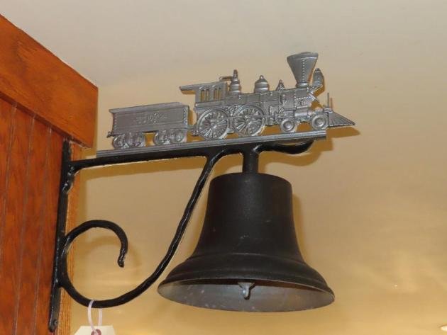 Former Bar and Restaurant Liquidation