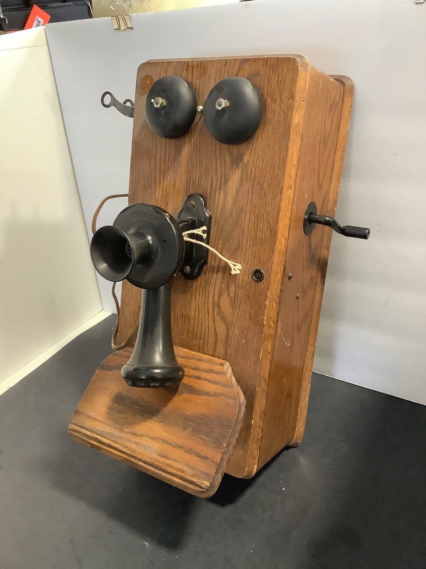 Image for Furniture, collectibles, household & more-New building North