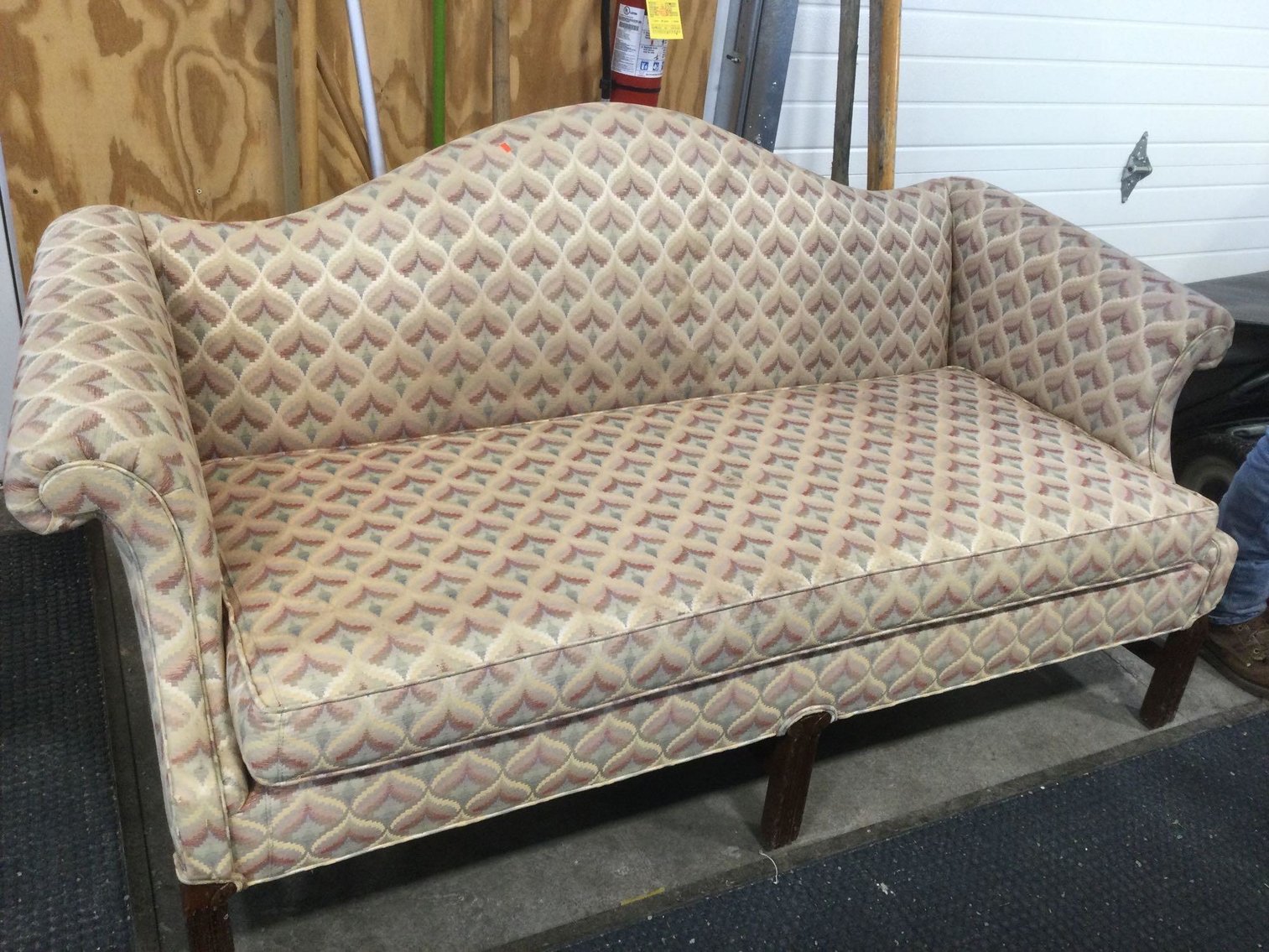 Image for Furniture, collectibles, household & more-New building North